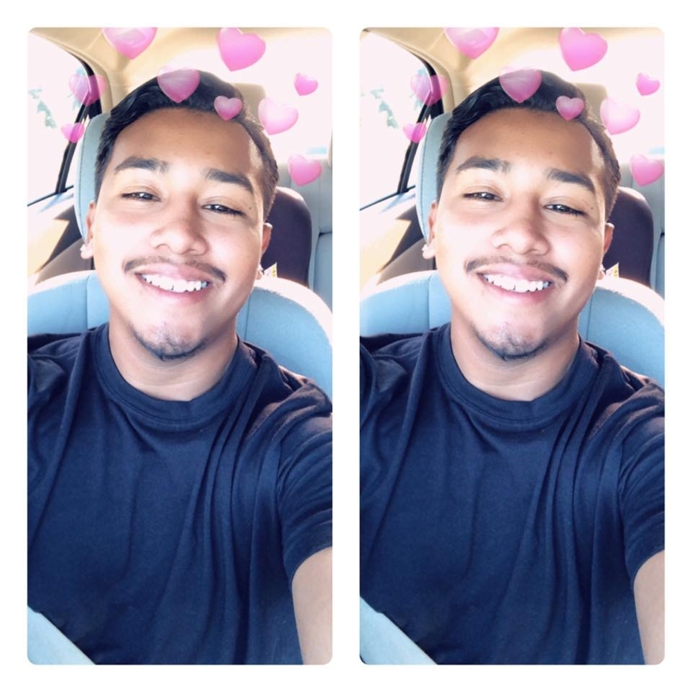 Meet your Posher, Santos